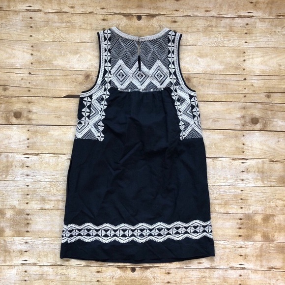 Sold Madewell embroidered dress - Picture 3 of 4